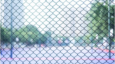 Как выбрать сетку рабицу для забора?