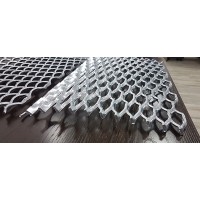 Лист стальной оцинкованный просечно-вытяжной ПВЛ 610 6x1000x2000 мм Ст3 ГОСТ 8706-78