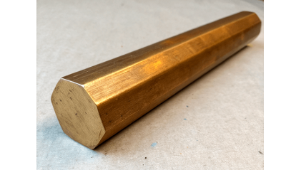 Шестигранник бронзовый 17 мм БрАЖНМц9-4-4-1 фото шестигранник бронзовый 17 мм БрАЖНМц9-4-4-1 купить в Краснодаре