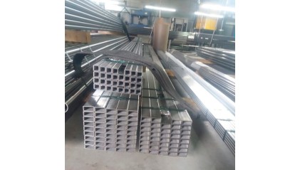 трубу нержавеющую профильную Б/Ш квадратную 30x30 2 мм AISI 304 купить в Краснодаре